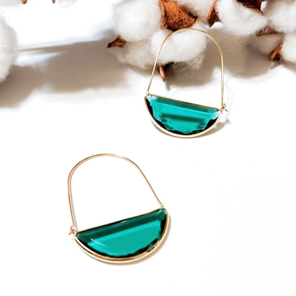 Green crystal hoop earrings N13